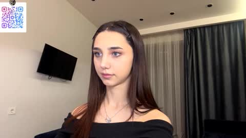 Lina online show from 22, 12, 2025