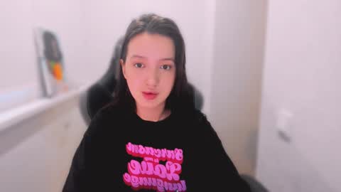 Snapshot of lililaluna chatting on 30, 1, 2025             ...  online show from 30, 1, 2025