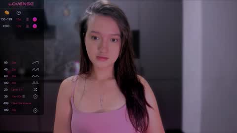 Snapshot of lililaluna chatting on 17, 9, 2025             ...  online show from 17, 9, 2025