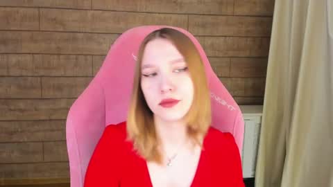 LiliLinn online show from 5, 6, 2026