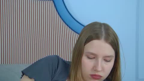 LiliLinn online show from 3, 8, 2026