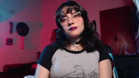 Molly online show from 10, 12, 2024