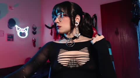 Molly online show from 19, 12, 2024