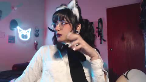 Molly online show from 11, 1, 2025