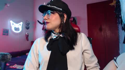 Molly online show from 31, 1, 2025