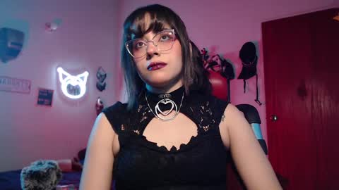Molly online show from 11, 2, 2025