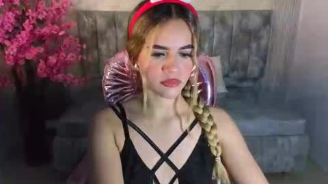 Snapshot of lilith4_s chatting on 27, 11, 2025 Lilith online show from 27, 11, 2025