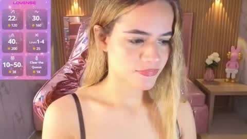 Snapshot of lilith4_s chatting on 5, 12, 2025 Lilith online show from 5, 12, 2025