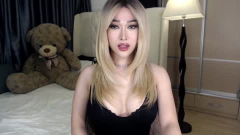 QUEEN LILITH BORBON online show from 7, 1, 2025