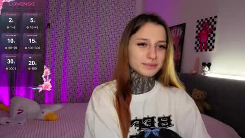 Snapshot of lilith_poison chatting on 15, 10, 2025 lilith_poison online show from 15, 10, 2025