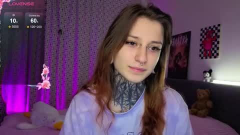 Snapshot of lilith_poison chatting on 17, 10, 2025 lilith_poison online show from 17, 10, 2025