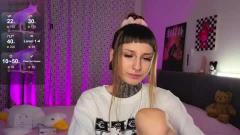 Snapshot of lilith_poison chatting on 13, 11, 2025 lilith_poison online show from 13, 11, 2025