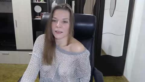 Snapshot of lilith_small21 chatting on 12, 10, 2025 lilith small21 online show from 12, 10, 2025