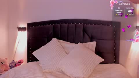 Snapshot of lilith_thompson chatting on 10, 10, 2025 lilith_thompson online show from 10, 10, 2025