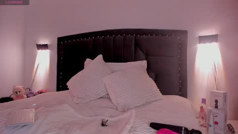 Snapshot of lilith_thompson chatting on 15, 10, 2025 lilith_thompson online show from 15, 10, 2025