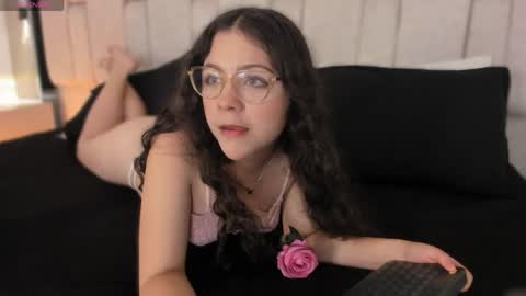 Snapshot of lilithbloom7 chatting on 29, 4, 2026 Welcome to Lilith room online show from 29, 4, 2026