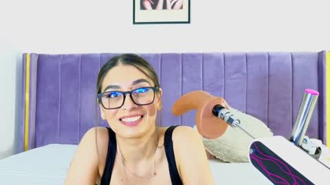 Snapshot of lilithcapri777 chatting on 13, 1, 2025 Lily online show from 13, 1, 2025