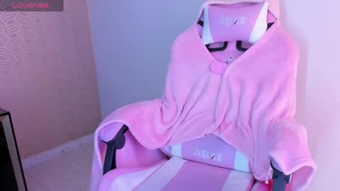 Snapshot of lilithcary chatting on 5, 2, 2025 Lilith online show from 5, 2, 2025