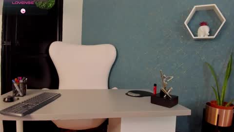 Snapshot of lilithevanss chatting on 12, 2, 2025 swetty lilith online show from 12, 2, 2025