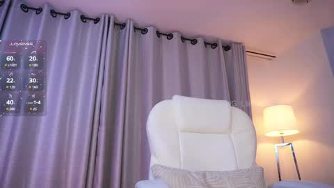 Lili  online show from 4, 3, 2025