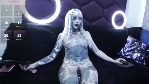 Tifon Mary - Indepent model  online show from 14, 12, 2024