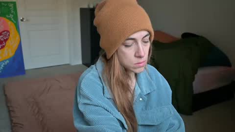 Snapshot of lilithoftrees chatting on 9, 1, 2025 L online show from 9, 1, 2025