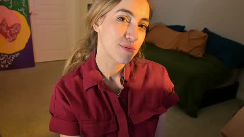 Snapshot of lilithoftrees chatting on 10, 1, 2025 L online show from 10, 1, 2025