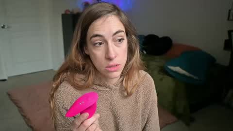 Snapshot of lilithoftrees chatting on 7, 2, 2025 L online show from 7, 2, 2025