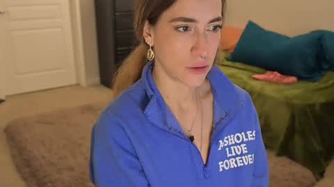 Snapshot of lilithoftrees chatting on 14, 2, 2025 L online show from 14, 2, 2025