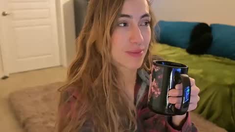 Snapshot of lilithoftrees chatting on 20, 2, 2025 L online show from 20, 2, 2025