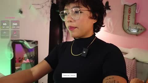 Snapshot of lilithrose_2 chatting on 29, 10, 2025 lilithrose_2 online show from 29, 10, 2025