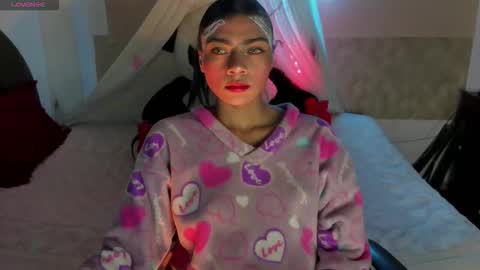 lilithsabeth online show from 4, 11, 2025