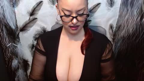 LILITHSERENDIPITY online show from 31, 10, 2025