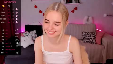 Lillian online show from 5, 12, 2025