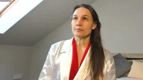 Snapshot of lillian_white1 chatting on 15, 2, 2025 lillian_white1 online show from 15, 2, 2025