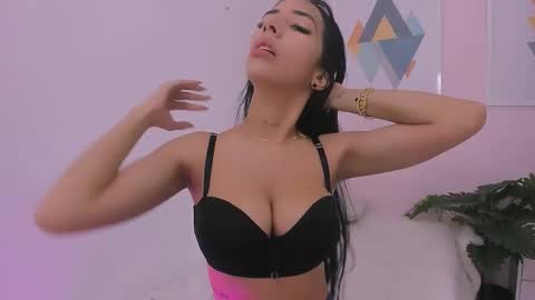 Sweety Lilly Love  online show from 21, 2, 2026