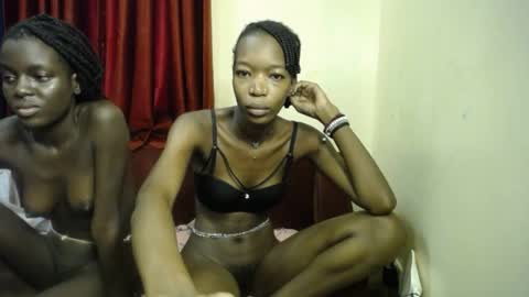 Snapshot of lilly_freak chatting on 30, 3, 2026 Des online show from 30, 3, 2026