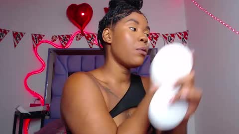 Snapshot of lilly_jackson chatting on 16, 9, 2025 Queen Qos.  online show from 16, 9, 2025