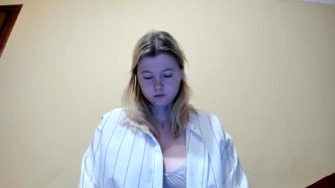 Snapshot of lillydepp chatting on 2, 12, 2025 Lilly Depp online show from 2, 12, 2025