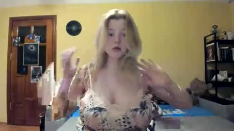 Snapshot of lillydepp chatting on 21, 3, 2026 Lilly Depp online show from 21, 3, 2026