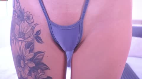 Snapshot of lillythompson_ chatting on 2, 1, 2025 Lilly Thompson online show from 2, 1, 2025