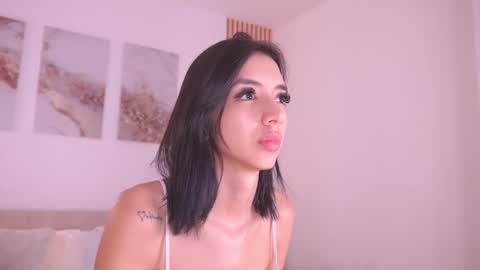 Snapshot of lillythompson_ chatting on 24, 1, 2025 Lilly Thompson online show from 24, 1, 2025