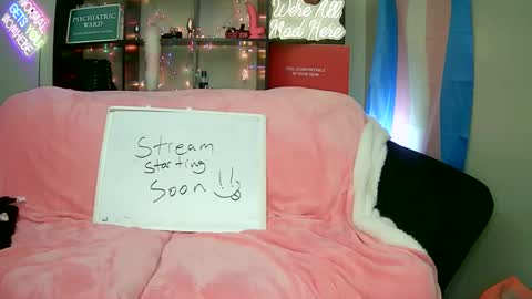 lillyVonT online show from 5, 10, 2025