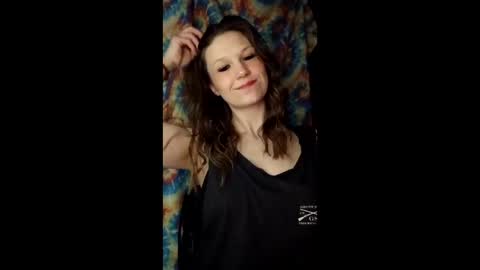 lilmissscorpi0 online show from 4, 4, 2026