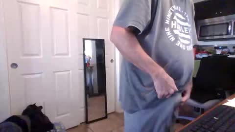 Snapshot of lilpackage69 chatting on 21, 12, 2025 lilpackage69 online show from 21, 12, 2025