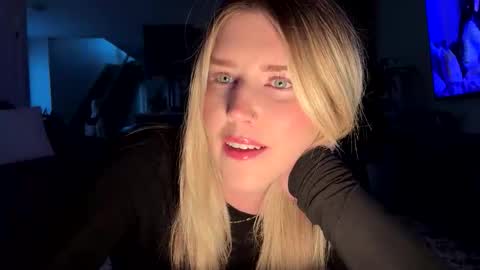 Ava online show from 21, 4, 2026