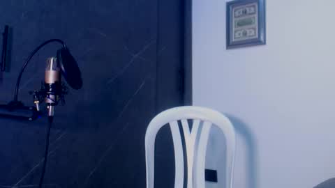  ONLYFANS   online show from 16, 9, 2025