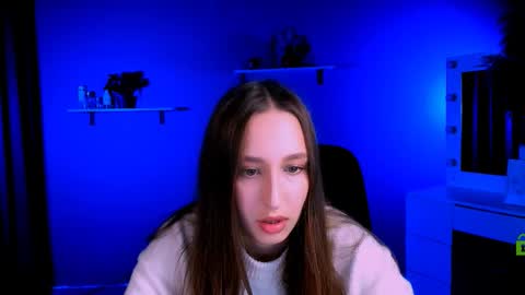 lilu_pink online show from 3, 10, 2025