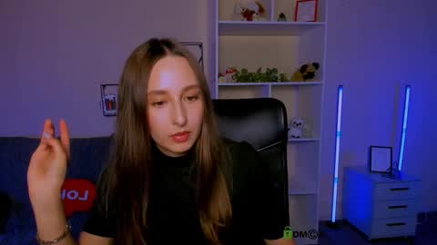lilu_pink online show from 7, 10, 2025
