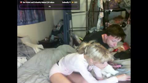 Little Violet online show from 20, 11, 2025